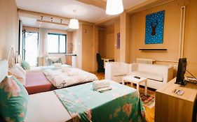 Universe Hostel