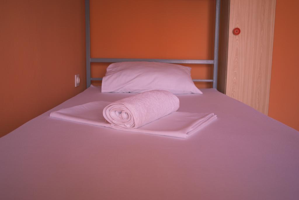 Universe Hostel Skopje Room photo